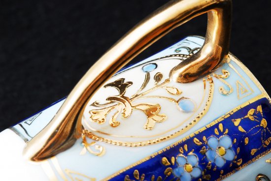 250 オールドニッポン・ノリタケ(モリムラ) 金彩盛上げ青花図紋 カップ＆ソーサー