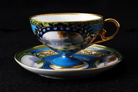 252 オールドノリタケ・金彩 風景図カップ＆ソーサー