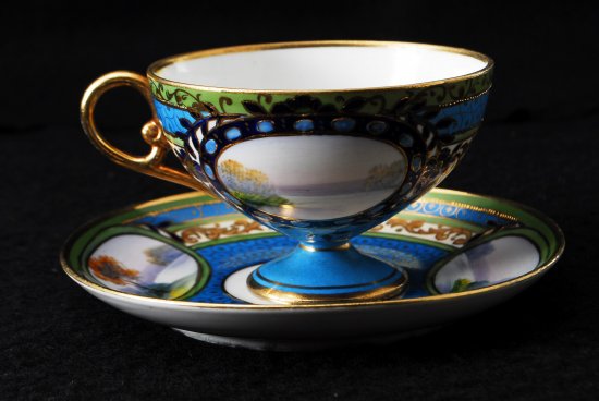 252 オールドノリタケ・金彩 風景図カップ＆ソーサー