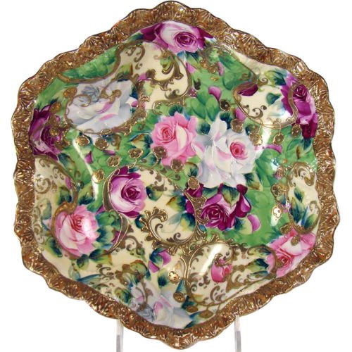 オールドノリタケ（ニッポン）ピンクローズの飾り皿　肉筆　金縁取り仕上げ