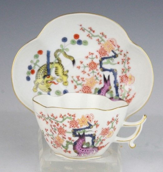 320　マイセン（Meissen）アンティーク　竜虎図カップ＆ソーサー　シノワズリ