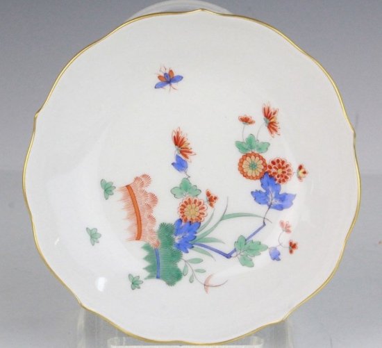 322　マイセン（Meissen）アンティーク　花と蝶図カップ＆ソーサー　シノワズリ
