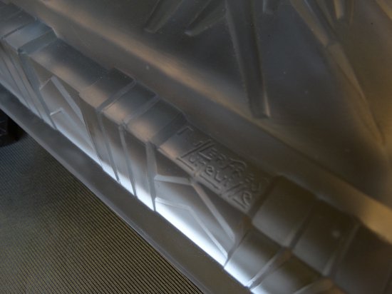 107　ミューラー兄弟（Muller Freres Luneville）作　アール・デコ様式のテーブルランプ　スクエア