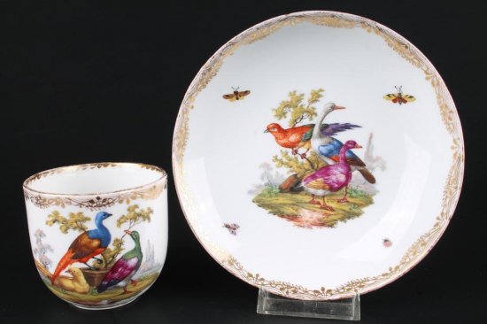 326　マイセン（Meissen）アンティーク　鳥と虫図コーヒーカップ＆ソーサー