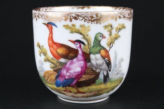 327　マイセン（Meissen）アンティーク　バードシリーズ　鳥と虫図コーヒーカップ＆ソーサー