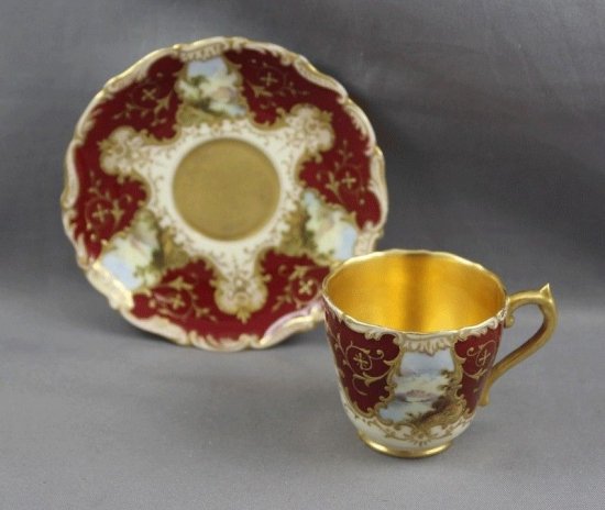 128　コールポート（Coalport）アンティーク　風景図　デミタスカップ＆ソーサー　レッド＆ゴールド
