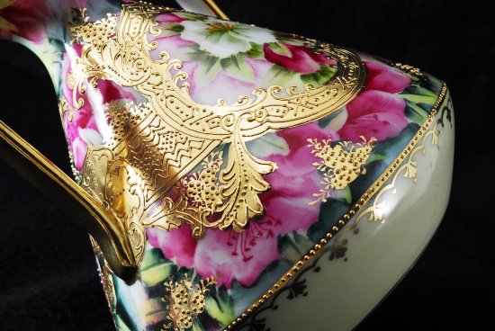 283 オールドニッポン 金盛上花図紋 両耳飾壺