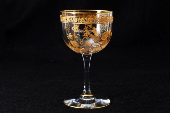 630 オールドバカラ(Baccarat)　金彩エッチング　花葉模様　ワイングラス