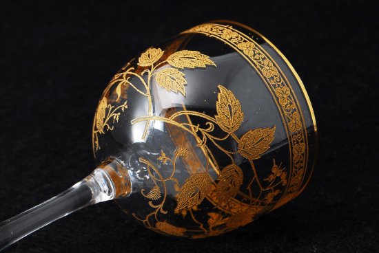 630 オールドバカラ(Baccarat)　金彩エッチング　花葉模様　ワイングラス