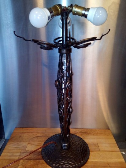 ミューラー兄弟　アールデコ調ランプ　1930年ごろ製造