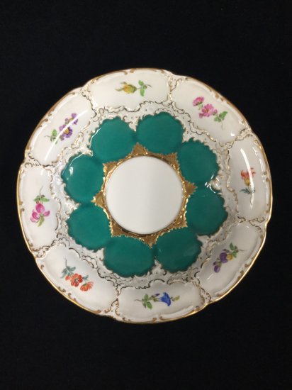328マイセン Bフォーム １級品 グリーン 小花柄カップ＆ソーサー