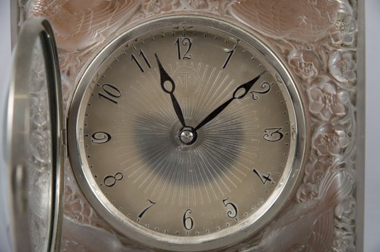 希少品　ルネ・ラリック時計　「日本からやって来た四羽のスズメ」