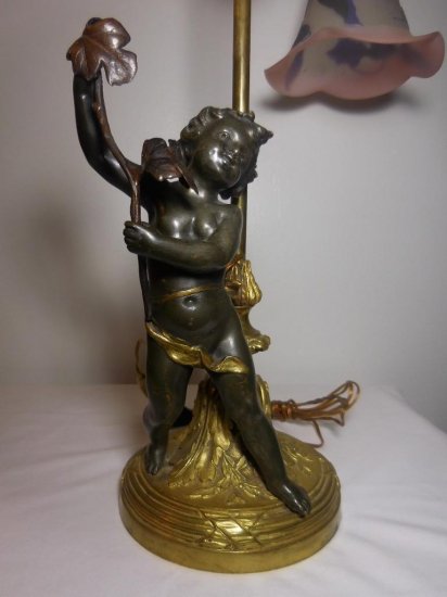 エミール・ガレ　ブロンズ　カメオ彫り　テーブルランプ　1890年頃