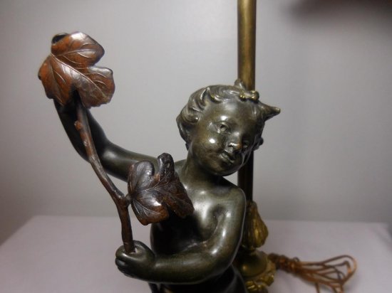 エミール・ガレ　ブロンズ　カメオ彫り　テーブルランプ　1890年頃