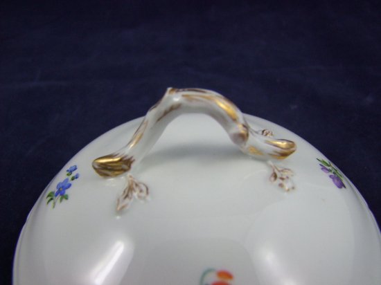 マイセン スキャタードフラワー 蓋つきスープカップ 一級品