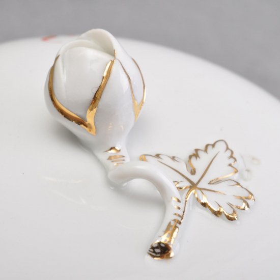 マイセンMeissen　シュガーポット　明朝ドラゴン（赤）