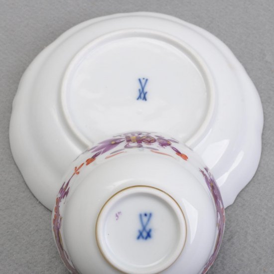 マイセン Meissen 　コーヒーカップ＆ソーサー　　　　　 　　ドラゴン（紫）