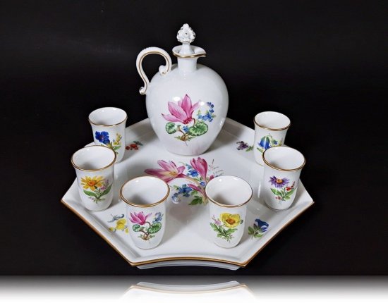 ドイツ製　マイセンMeissen　 リキュールセット　　　　（ポット、トレイ、カップ）
