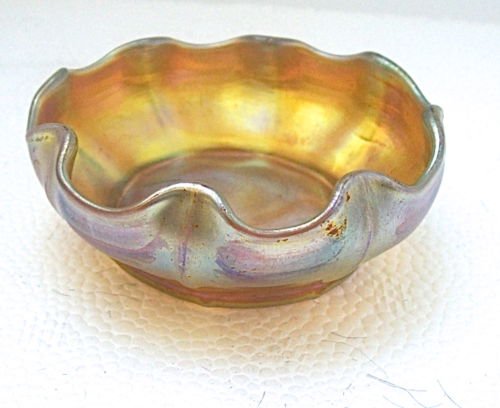 ルイス・カムフォート・ティファニー　ファブリル・グラス　ソルトボウル　ラッフルリム　ゴールド