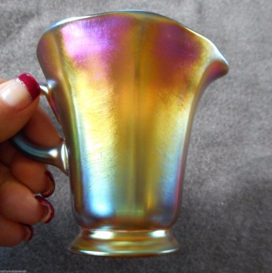 ルイス・カムフォート ・ティファニー　ファブリル・グラス　クリーマー　ゴールド