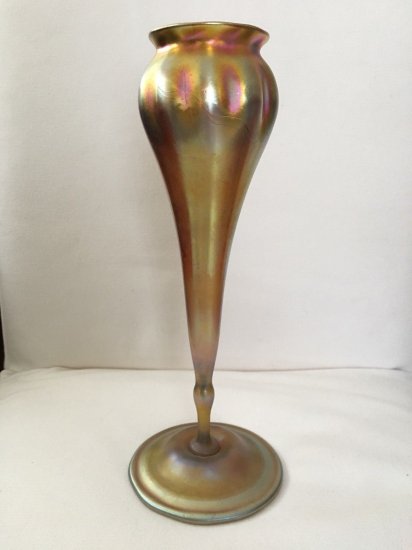 ルイス・カムフォート・ティファニー　ファブリル・グラス　花瓶　1906年