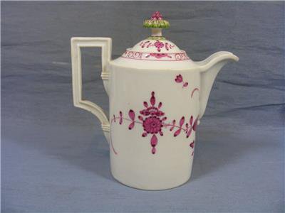 マイセン　マルコリーニ　コーヒー・ティーポット　赤紫色　1780年頃