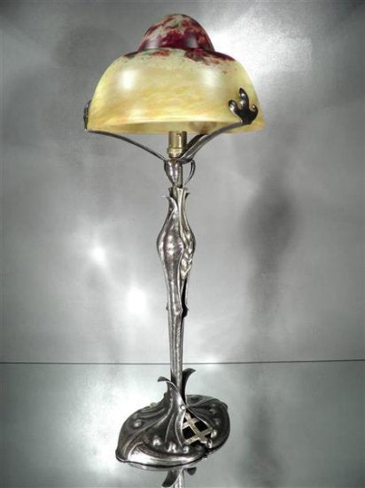 ドームナンシー＆ルイ･マジョレル パート･ド･ヴェールランプ