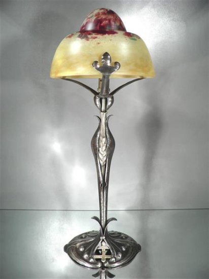 ドームナンシー＆ルイ･マジョレル パート･ド･ヴェールランプ