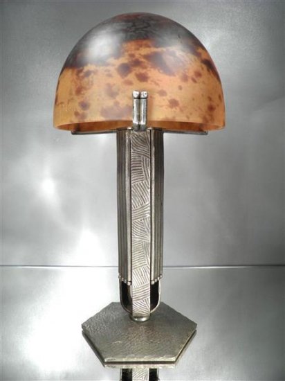 ドーム兄弟（ドーム・ナンシー）テーブルランプ　パート・ド・ヴェール　1920-30年代　アール・デコ様式