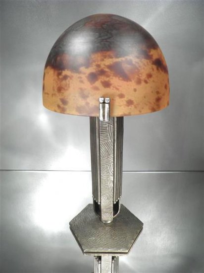 ドーム兄弟（ドーム・ナンシー）テーブルランプ　パート・ド・ヴェール　1920-30年代　アール・デコ様式