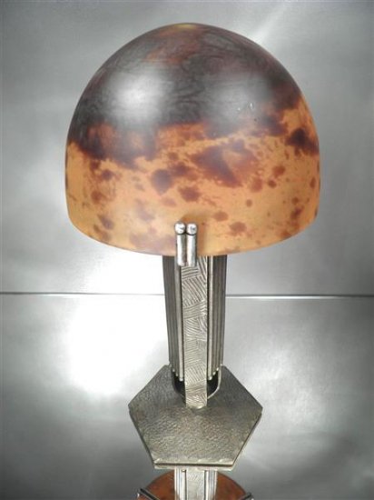 ドーム兄弟（ドーム・ナンシー）テーブルランプ　パート・ド・ヴェール　1920-30年代　アール・デコ様式