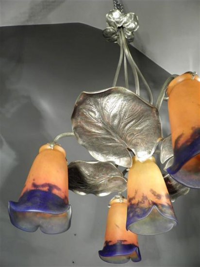 ミューラー兄弟（MULLER FRÈRES LUNÉVILLE）シャンデリア　パート・ド・ヴェール　アール・ヌーボー様式　1920年頃