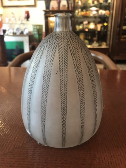 ルネ ラリック R.LALIQUE 艶消しガラス花瓶 Acacia「アカシア」