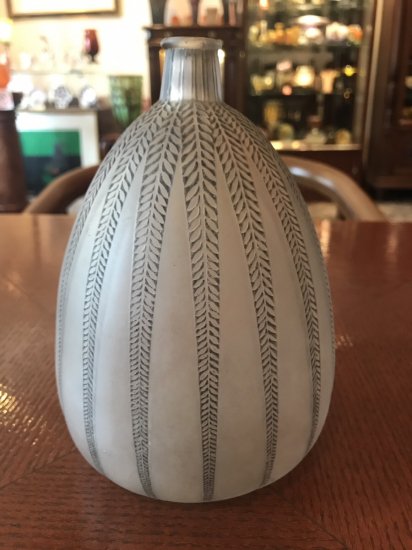 ルネ ラリック R.LALIQUE 艶消しガラス花瓶 Acacia「アカシア」