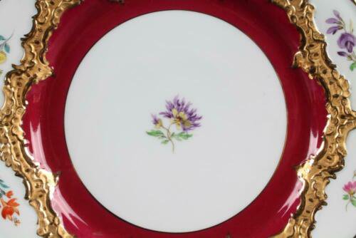 マイセン Meissen Bフォーム グランツゴールド ワインレッド小花柄 トリオセット