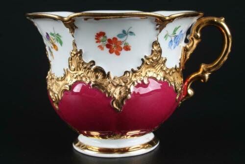 マイセン Meissen Bフォーム グランツゴールド ワインレッド小花柄 トリオセット