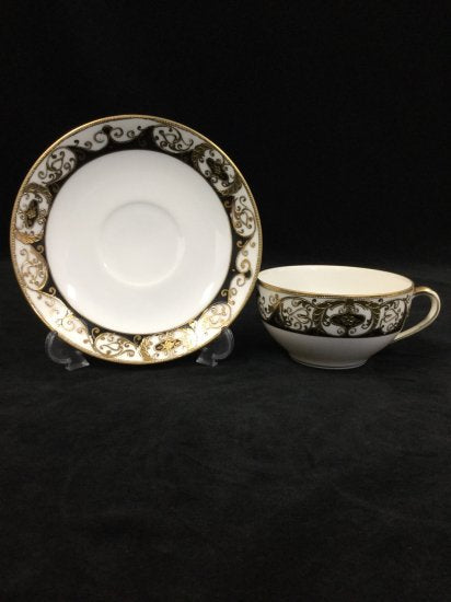 オールドノリタケ ブラックリム金彩装飾 カップ&ソーサー