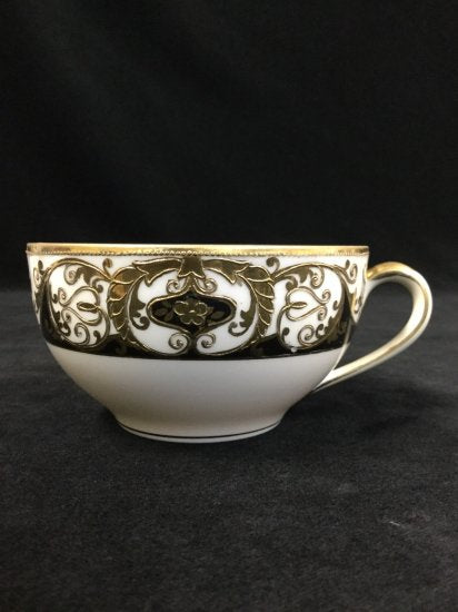 オールドノリタケ ブラックリム金彩装飾 カップ&ソーサー