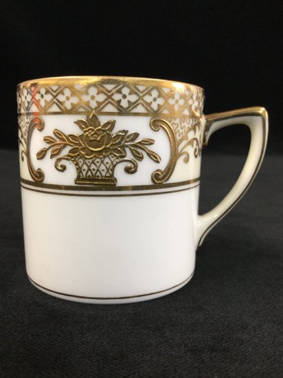 里帰り オールドノリタケ ゴールド フラワーバスケット カップ＆ソーサー