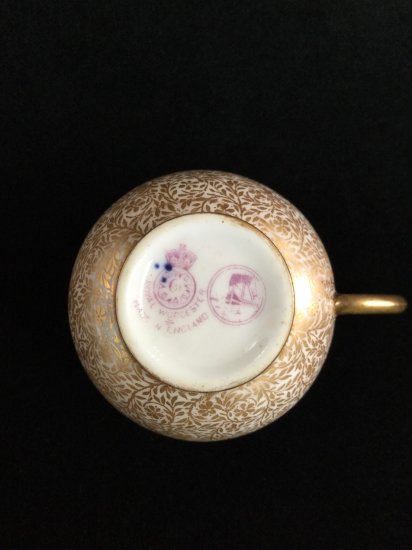 ロイヤルウースター 金彩小花柄 デミタスカップ＆ソーサー