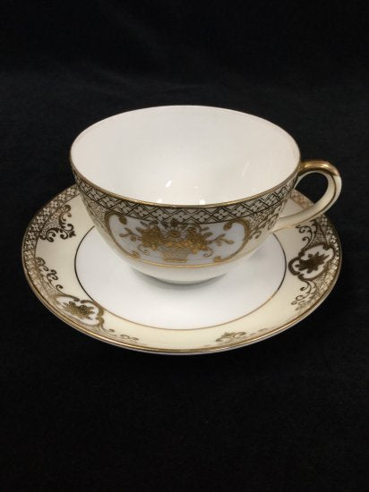 オールドノリタケ Noritake 花かご紋様 金彩 カップ＆ソーサー