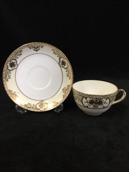 オールドノリタケ Noritake 花かご紋様 金彩 カップ＆ソーサー