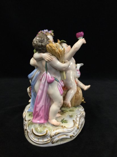 マイセン Meissen 「四季の寓意の天使達 」ケンドラー作