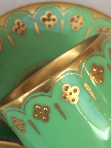 コールポート　グリーンと金彩のカップ＆ソーサ