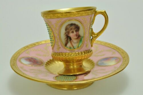 コールポート　ヴィクトリアンとジュエルのカップ＆ソーサー