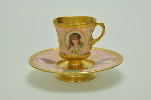 コールポート　ヴィクトリアンとジュエルのカップ＆ソーサー