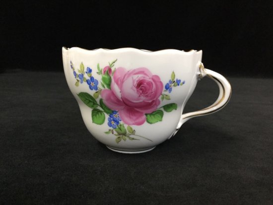 マイセン Meissen ピンクローズと忘れな草 トリオセット　勿忘草 カップ＆ソーサー