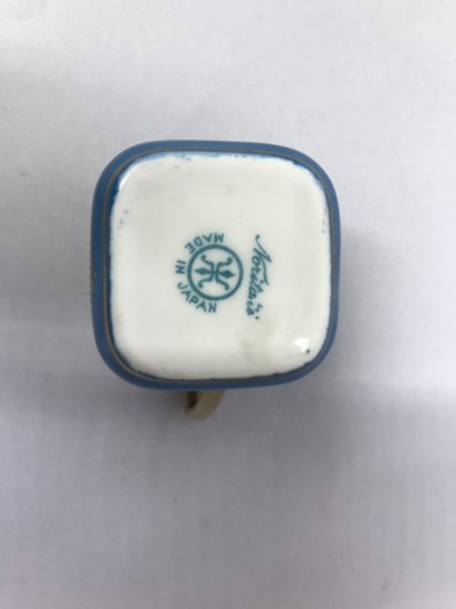 オールドノリタケ　湖水風景文様カップ＆ソーサー