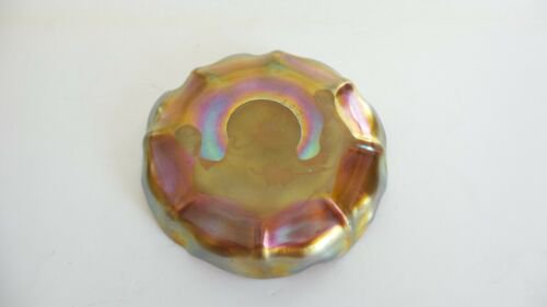ルイス・カムフォート・ティファニー（Louis Comfort Tiffany）ゴールド・ファブリル・グラス・彫刻入り 皿 1900年