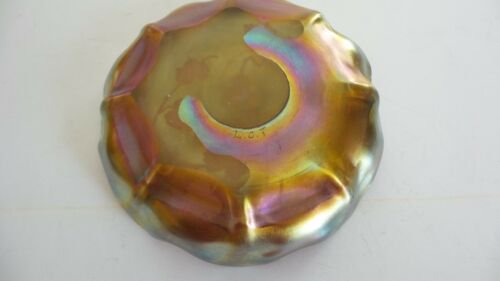 ルイス・カムフォート・ティファニー（Louis Comfort Tiffany）ゴールド・ファブリル・グラス・彫刻入り 皿 1900年